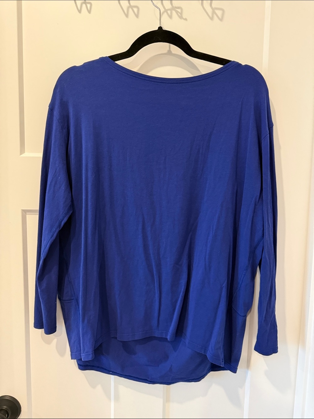 Lululemon back in action long sleeve